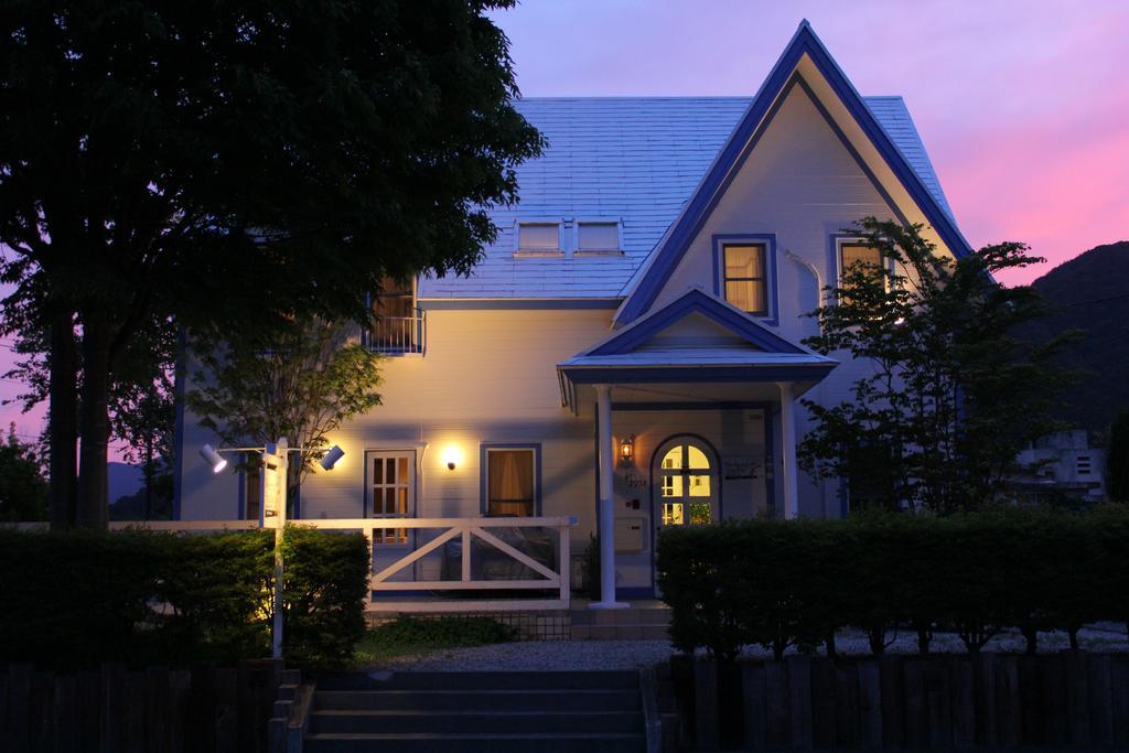 Weekend Shuffle Hotel Fujikawaguchiko Buitenkant foto